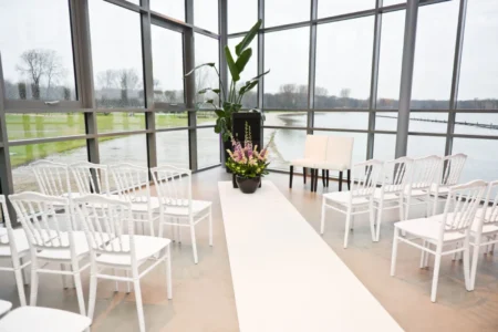 trouwen aan het water